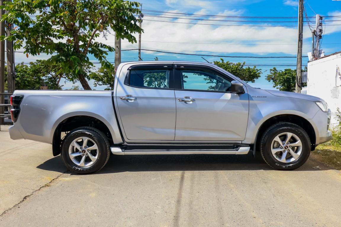 Isuzu Dmax Cab4 Hilander 1.9 L DA M/T 2023 *RK2125*